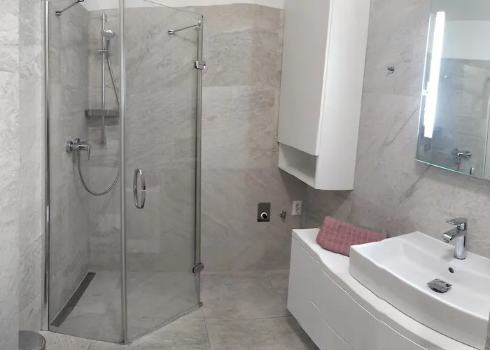 Appartement Krasny S Vyhladmi V Historickom Centre