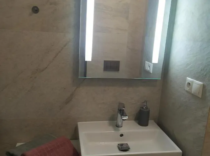 Apartmán Krasny S Vyhladmi V Historickom Centre Bratislava